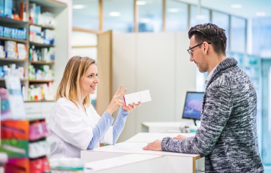 Retail Pharmacy Customer Service: Enhancing Patient Satisfaction and Care